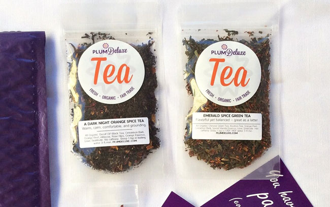 Plum Deluxe tea in the bag